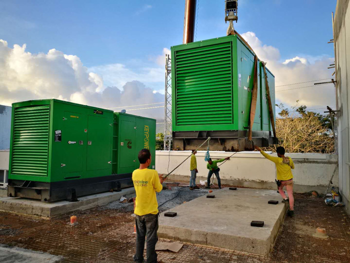Dos unidades de generadores Cummins de 500 kVA con paneles de sincronización para Wanda Plaza en Manila, Filipinas